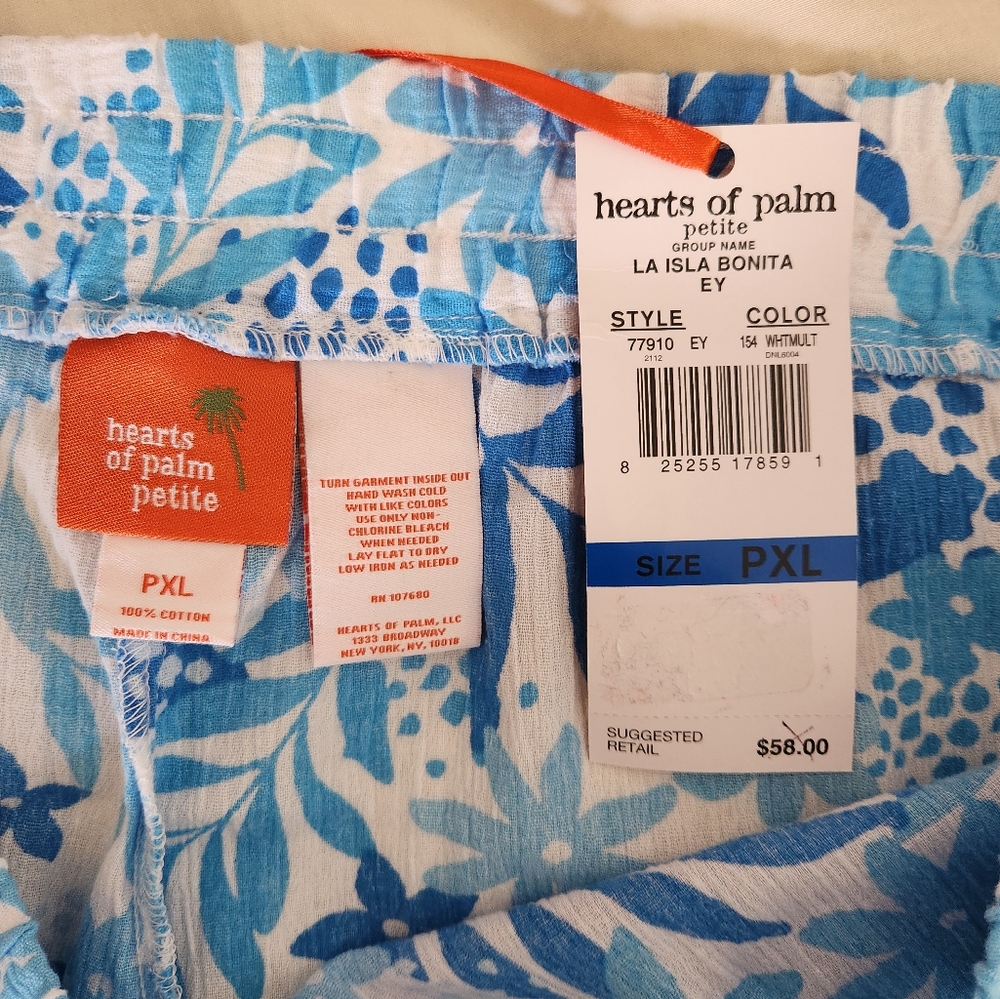 Hearts of Palm NWT capris w/ tropical print. - Picture 4 of 4